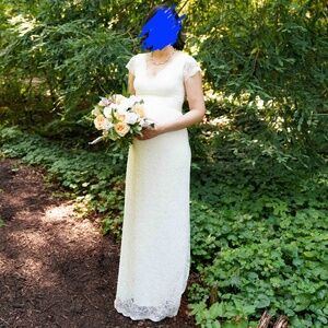 Tiffany Rose Laura Lace Gown (Ivory)